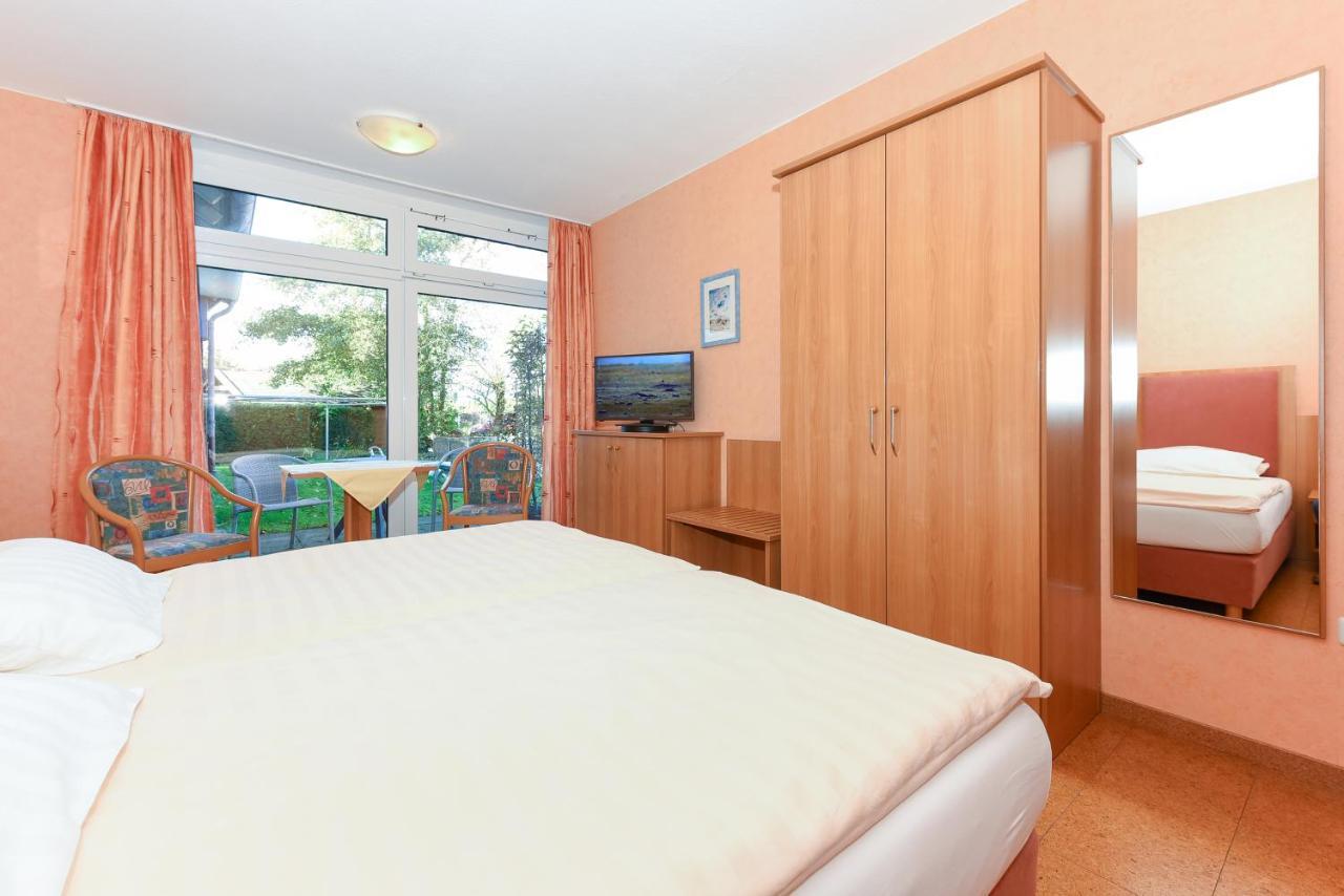 Hotel-Pension Altes Siel ベンサージール エクステリア 写真