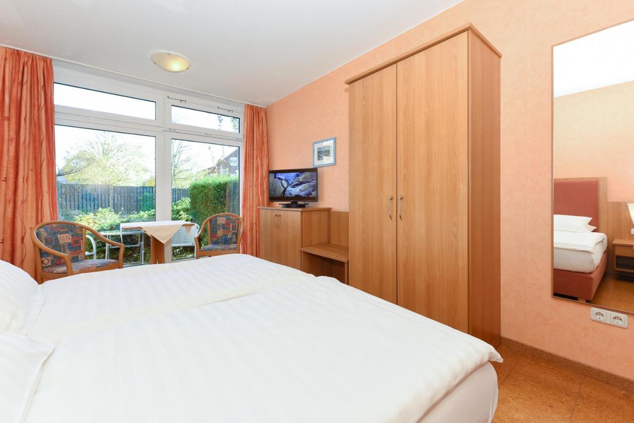 Hotel-Pension Altes Siel ベンサージール エクステリア 写真