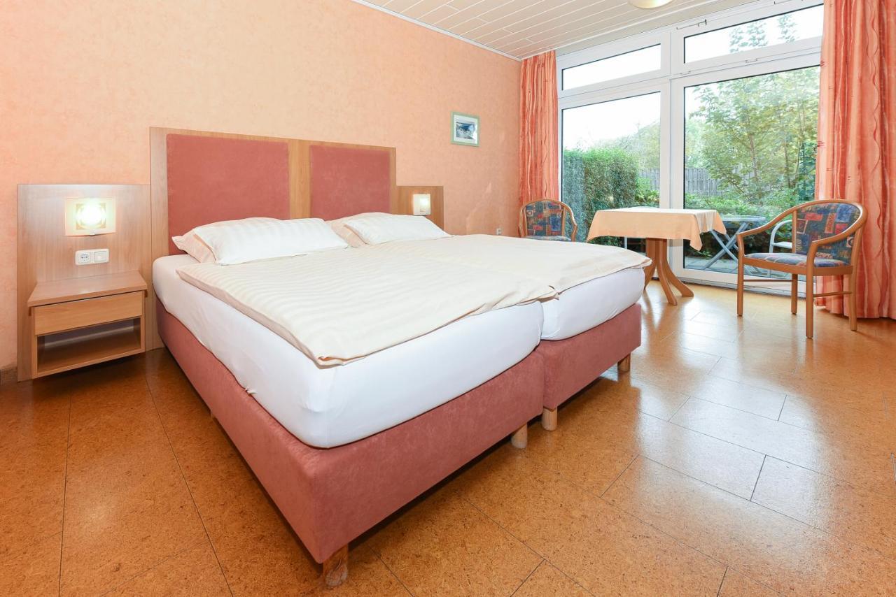Hotel-Pension Altes Siel ベンサージール エクステリア 写真