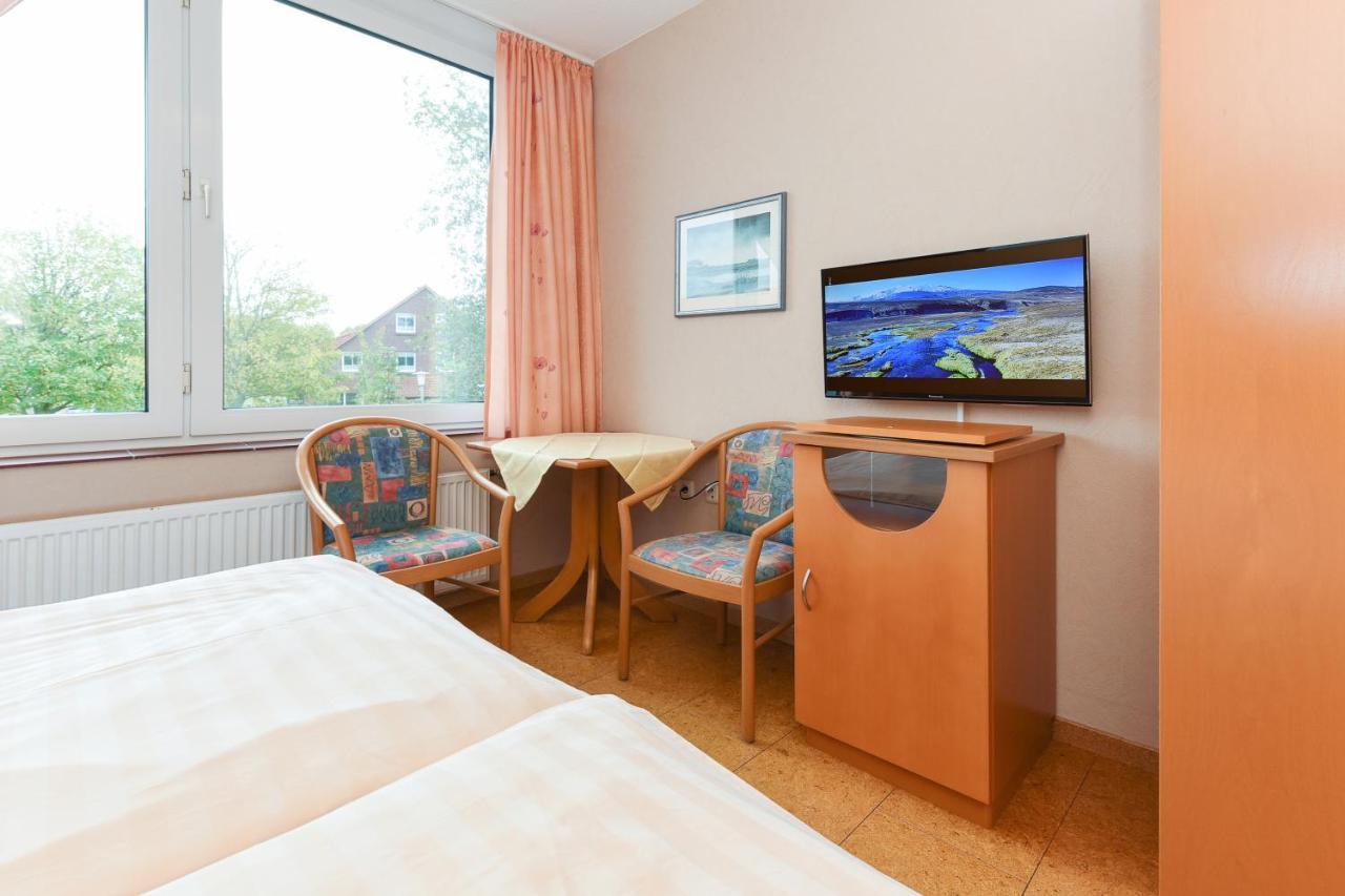 Hotel-Pension Altes Siel ベンサージール エクステリア 写真