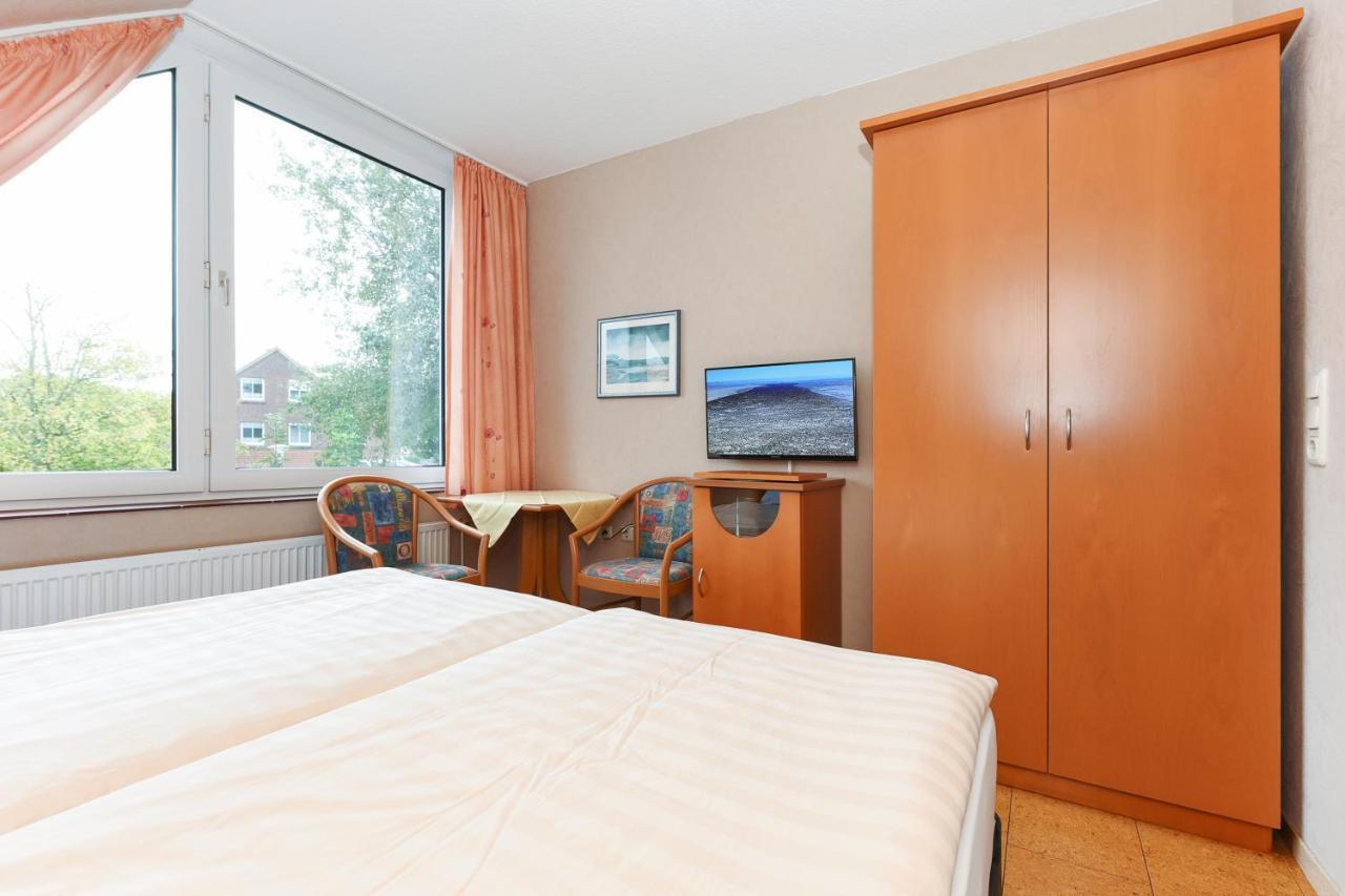 Hotel-Pension Altes Siel ベンサージール エクステリア 写真